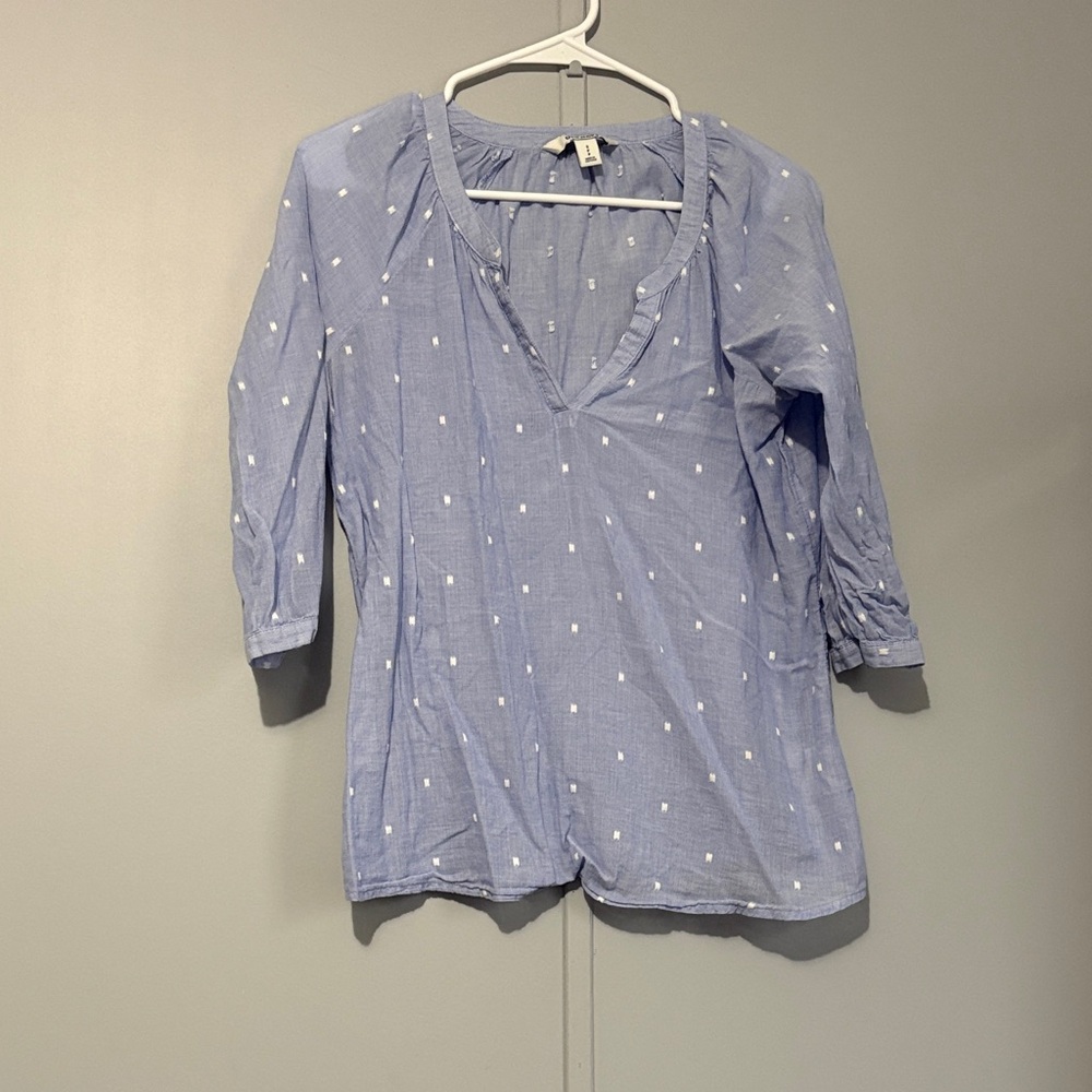 Old Navy Light Blue Blouse with White Dots